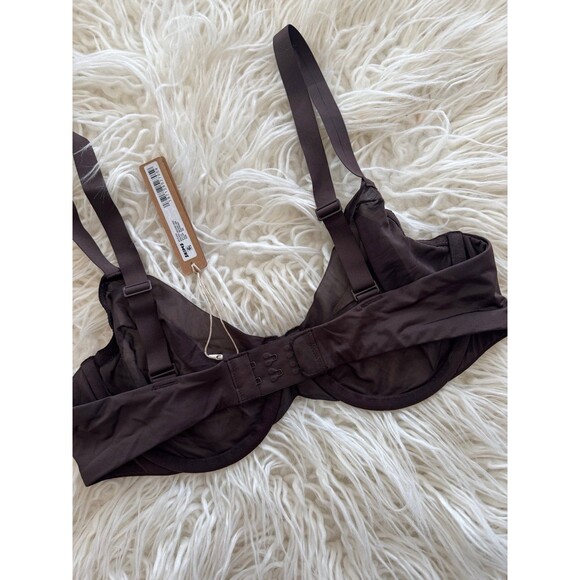 Skims No Show Unlined Demi Bra Espresso Size 36C - Picture 6 of 8